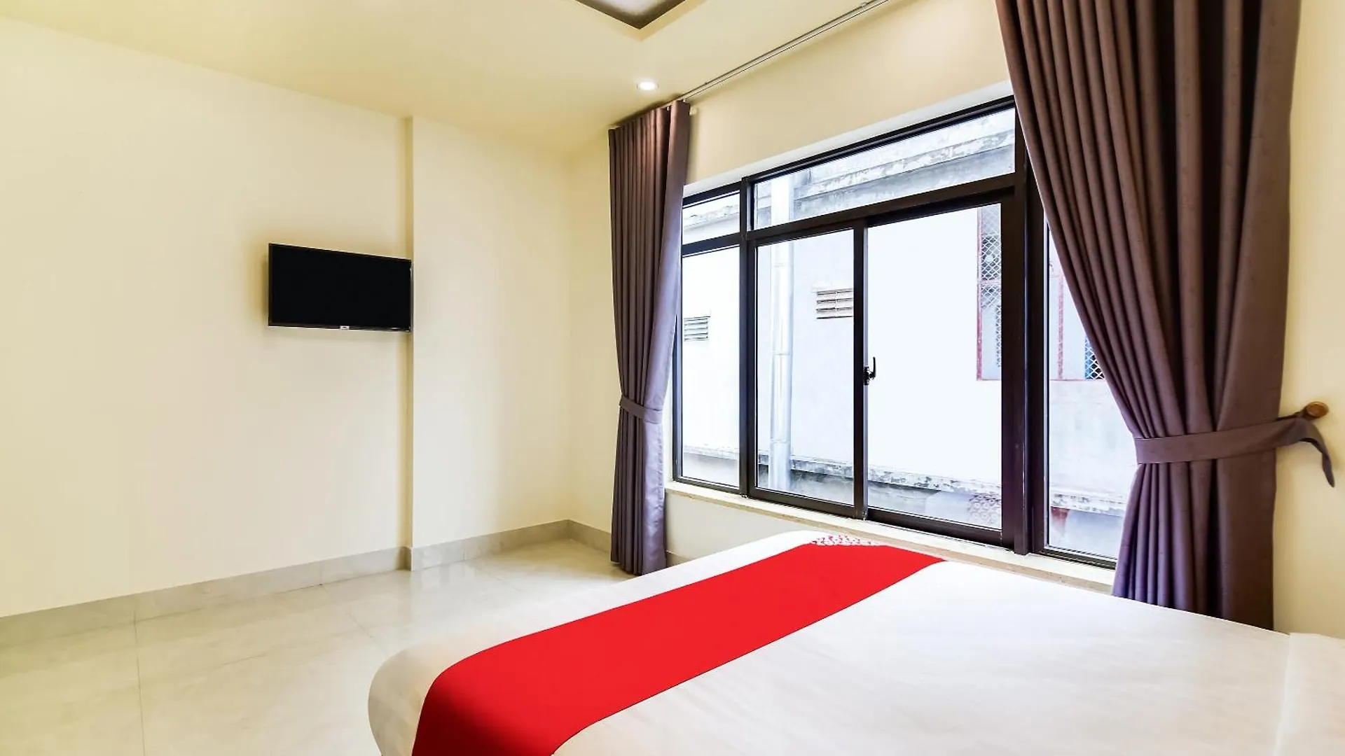 Oyo 805 Pegasus Homestay Danang Hotel